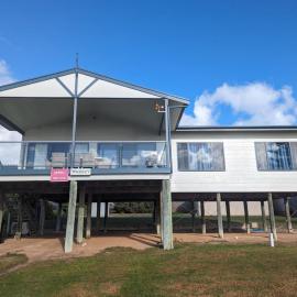 Woody's Beach House, hotel v destinaci Point Turton