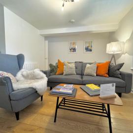 Nordic Suites Apartments, Ulverston, hotel in Ulverston