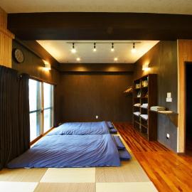 奄美ゲストハウス矢之脇町-Amami Guesthouse Yanowakicho-, hotel en Amami