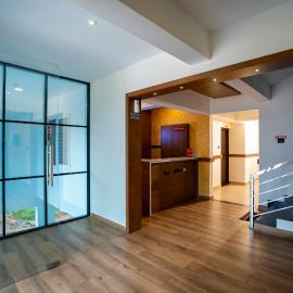 Sapphire Business Suites, hotel in Cochin