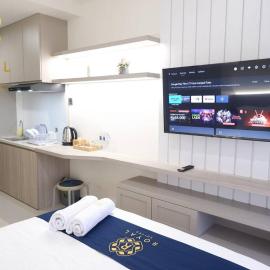 Royal Suites Studio 11QX - Citra Plaza Nagoya, hotel in Jodoh