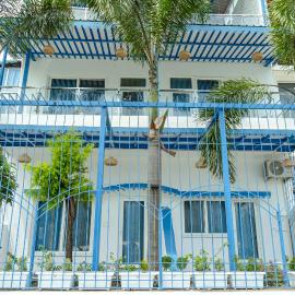 The Neeraj Ganga Cottages, hotel in Rishikesh
