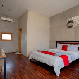 RedDoorz Syariah near Lombok Epicentrum Mall