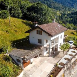 Cozy Home In Lamon With Wifi