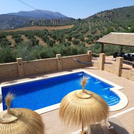 Villa Valle de Olivos, Hotel in Algarinejo