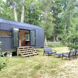 Elevated Tiny House Glamping, hotel in Tjøme