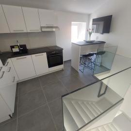 Apartments R&B, Hotel in Baška
