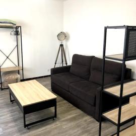 studio cosy rénové climatisé, hótel í Alès