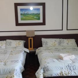 Jalan Kamus, Simpang Empat Holiday home