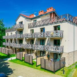 Villa Kliwer 50 metrów od morza, hotel en Rowy