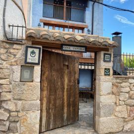 Casa Victoria, Hotel in Hinojosa de Jarque