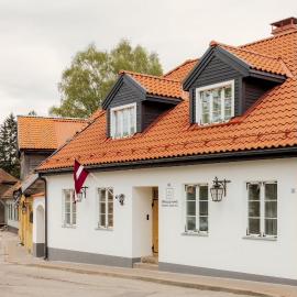 Viesnīca Spīdalas nams Cēsīs