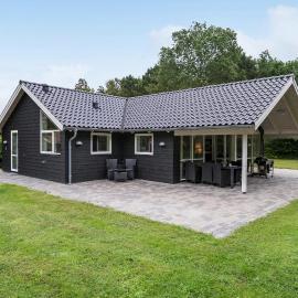 Gorgeous Home In Samsø With Wifi, hotel en Sælvig