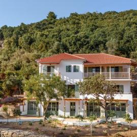 Pelikastri, viešbutis mieste Promírion