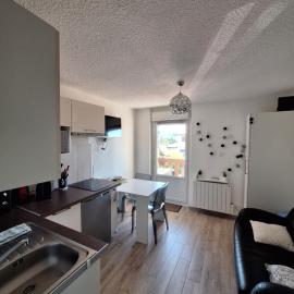 Studio rénové confort meublé 3 étoiles - Les Crêtets, hotel a Les Rousses