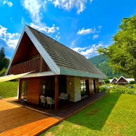 Lux Chalet - Sauna and Hot Tub