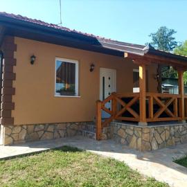 Kuca LARA 2 Banja Vrujci, hotel di Rakari