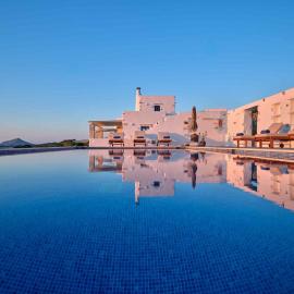 Luxurious Villa Pactia amazing pool