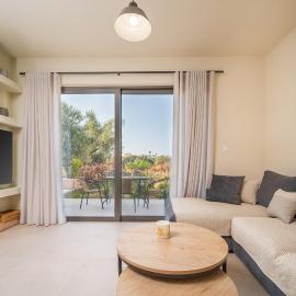 Arangia Garden Maisonette