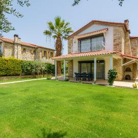 Stone Villa Near Long Beach & Kusadasi Shopping Mall