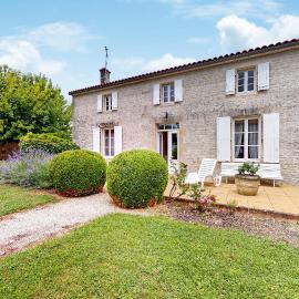 3 Bedroom Pet Friendly Home In Ligné