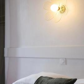 Santat Central hôtel, hotel v mestu Bellac