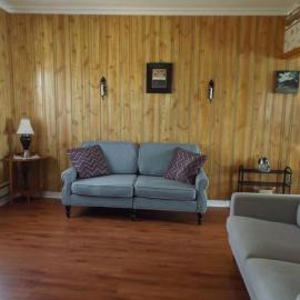 East Point Oceanfront retreat, hotel in Catalina