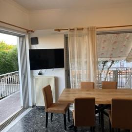 Cosy spot near the beach only 45 min from Athens