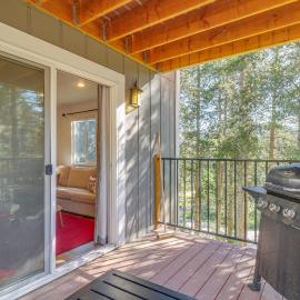 1 Mi to Ski Lifts & Main St: Breckenridge Retreat