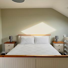 The Conwy Nest - Hot Tub, Hotel in Llansantffraid Glan Conwy