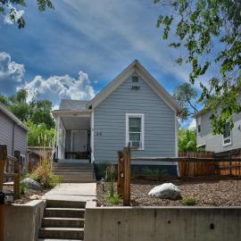 3 bedroom *Downtown* with Firepit, Hotel in Colorade Springs