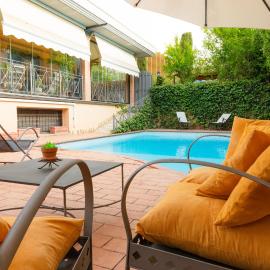 Villa Aureliana with pool near San Peter