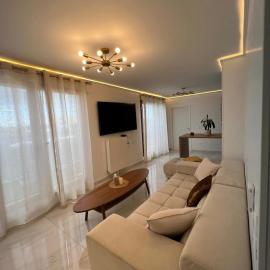 Appartement de Luxe, hotel in Villepinte