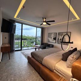 Mako 235, hotel u gradu Tepik