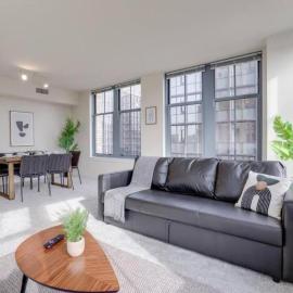 Splendid 2 BR Condo At Pentagon City, hotel a Arlington