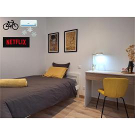 Chambre GUSTAV, hotel in Agen