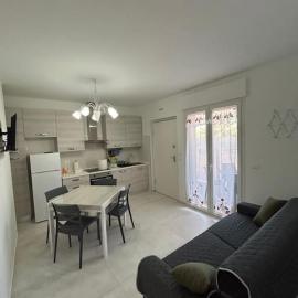 Casa Vacanze Luì – hotel w mieście San Benedetto del Tronto