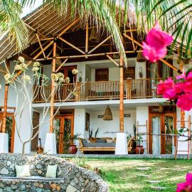 360 Surf Lodge, hotel di Kuta Lombok