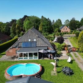 Ferienhof Welsch, hotel a Timmel