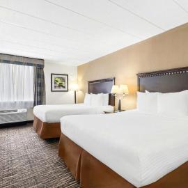 Best Western Hazlet Inn、Hazletのホテル
