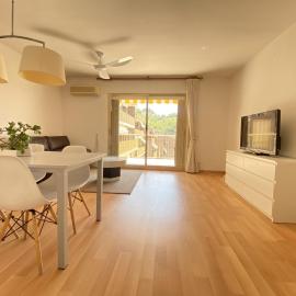 TarracoHomes, TH156 Casa Roser Familiar y con Piscina Compartida