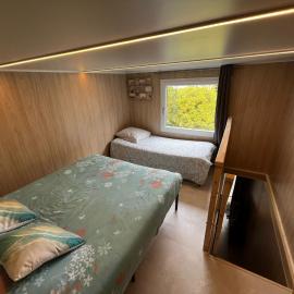 Tiny House à 10min du Mont Saint Michel, hotel Pontorsonban