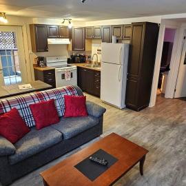 Le Repaire Secret, hotel in Saint-Donat-de-Montcalm