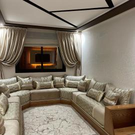 Luxury appartement with Private Parking For families only