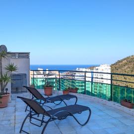 VILA PARK Rooftop Apartment