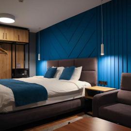 PREMIUM Hotel, Mediterranean Food & Mezze Bar, hotel in Momchilgrad
