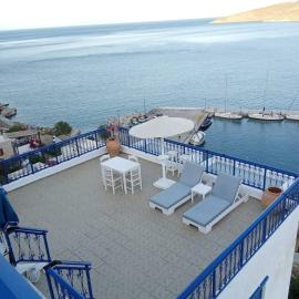 Marinas Studios, hotel a Livadia