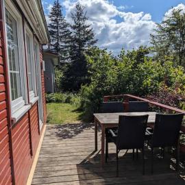 Hellaberg IV Ferienhaus am Waldrand mit Sauna & großer Terrasse – hotel w mieście Langenbach
