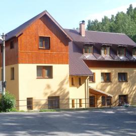 Penzion U Elišky Bedřichov V Jizerských Horách – hotel w mieście Bedřichov