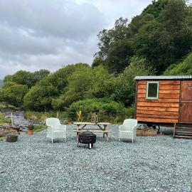 Berwyn Shepherds Hut, готель у місті Рексем